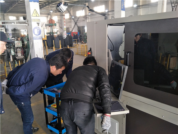 貝朗自動化調(diào)機(jī)師 貝朗自動化調(diào)機(jī)師