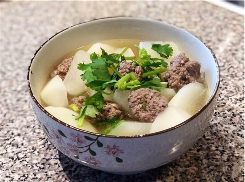 冬至節(jié)，貝朗線(xiàn)成型機(jī)小編告訴您應(yīng)該吃這個(gè)食物